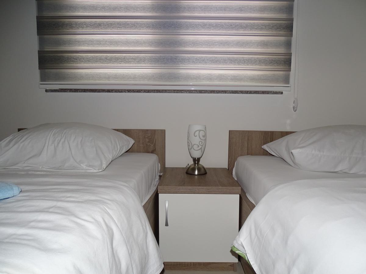 Motel Luxor ヴィソコ エクステリア 写真